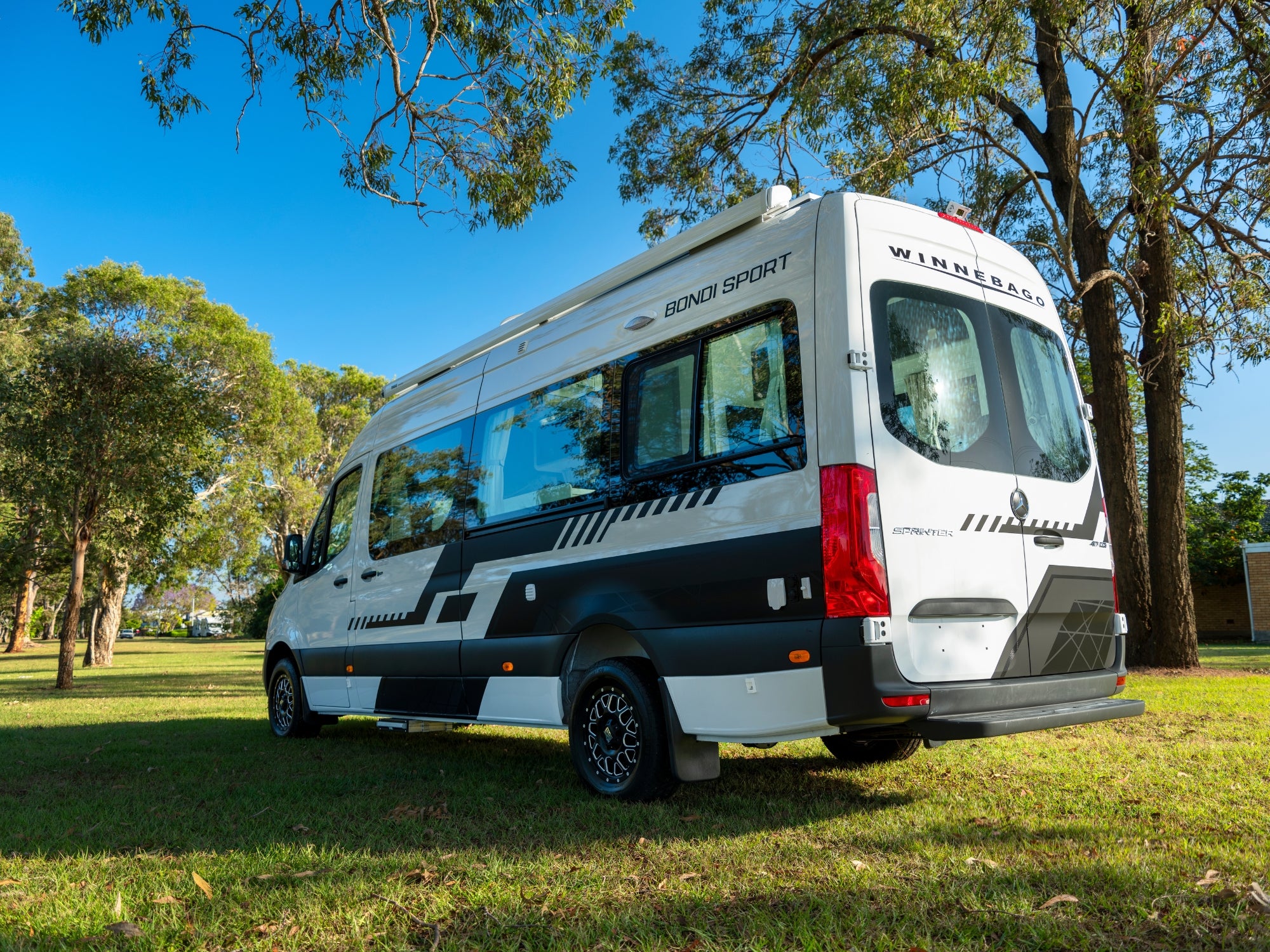 LIMITED EDITION | WINNEBAGO BONDI 2S Sport