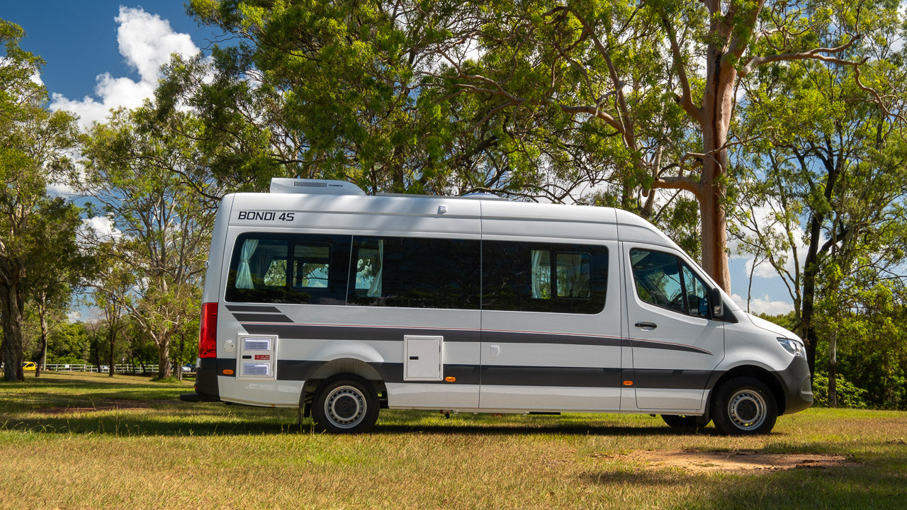 WINNEBAGO BONDI 4S